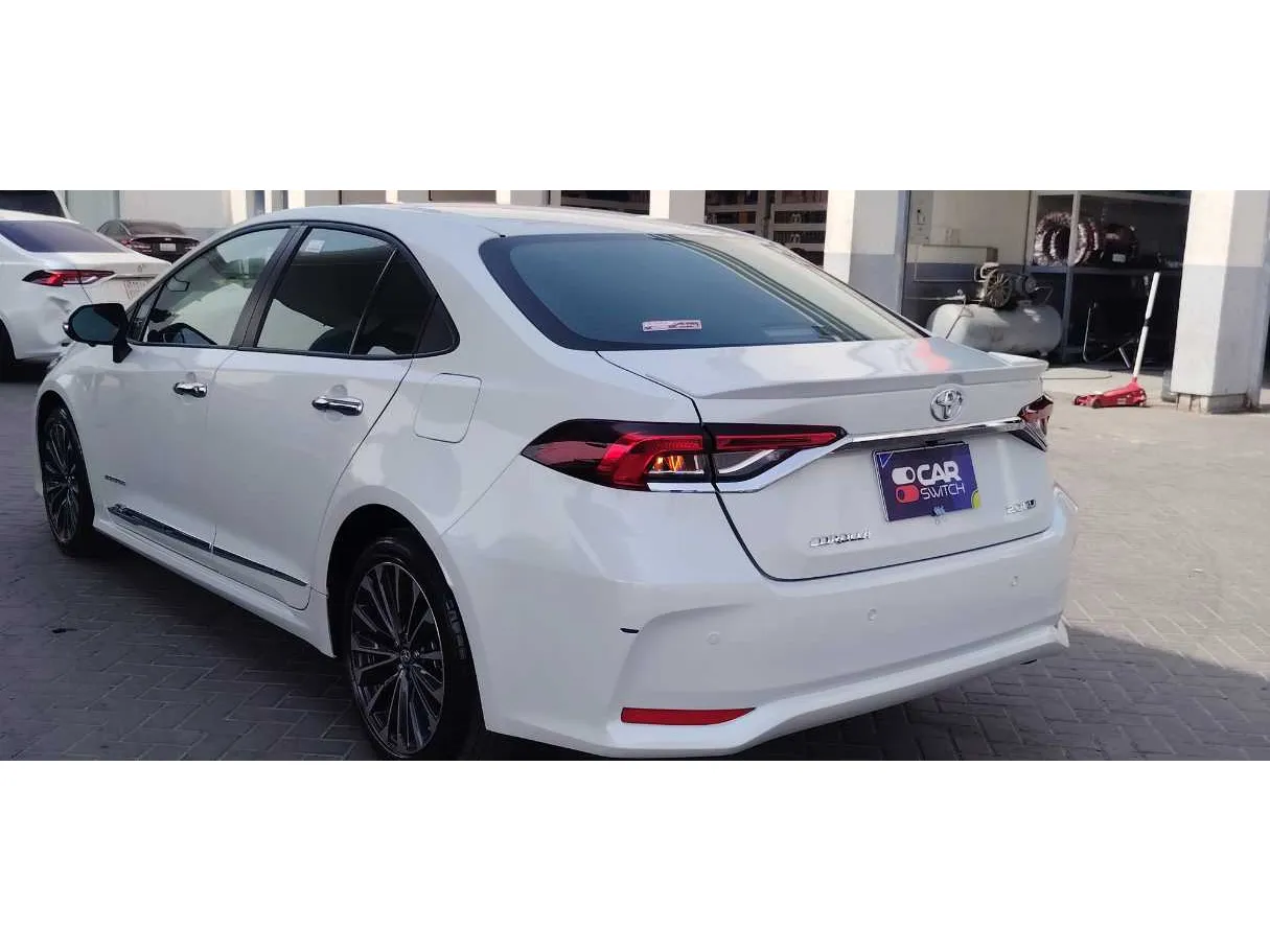 Car image 7