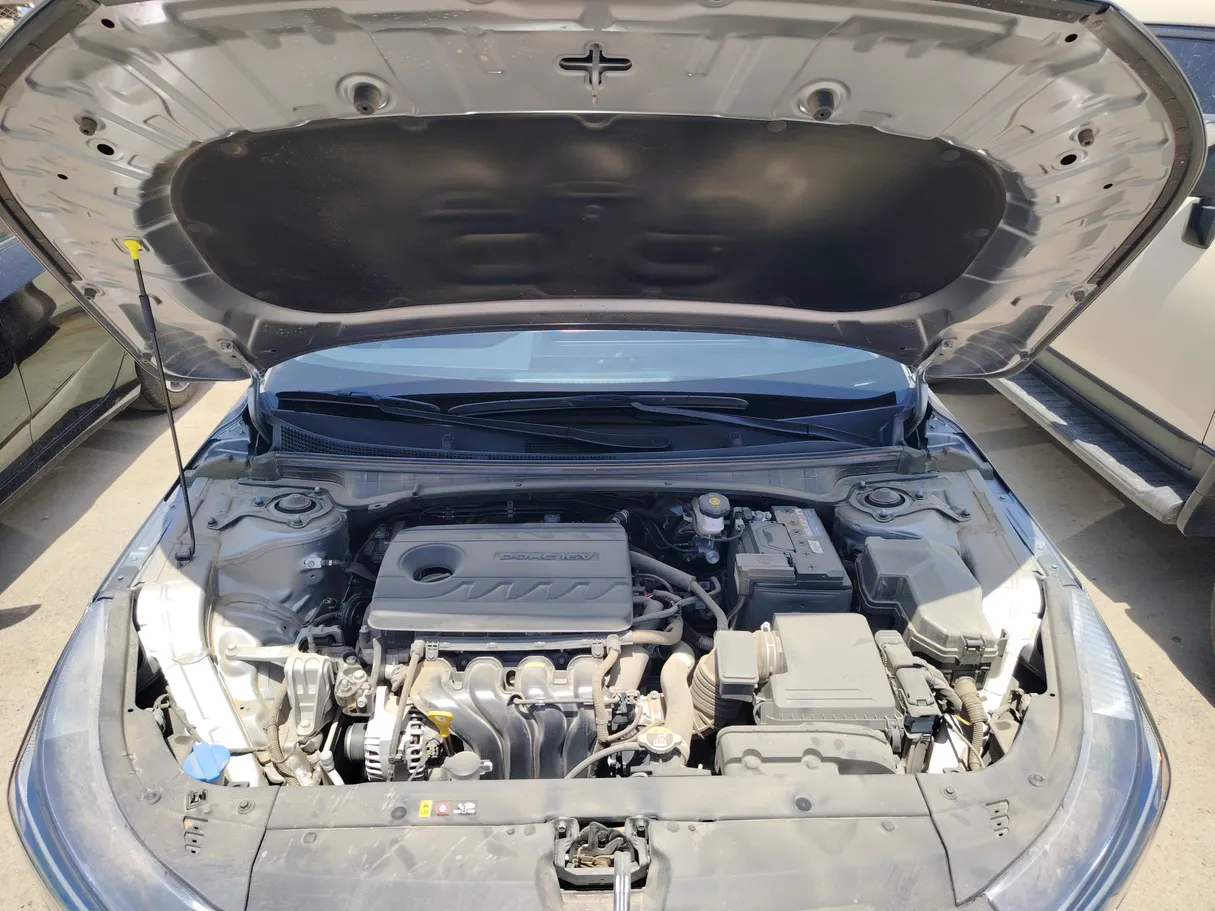 Car image 28