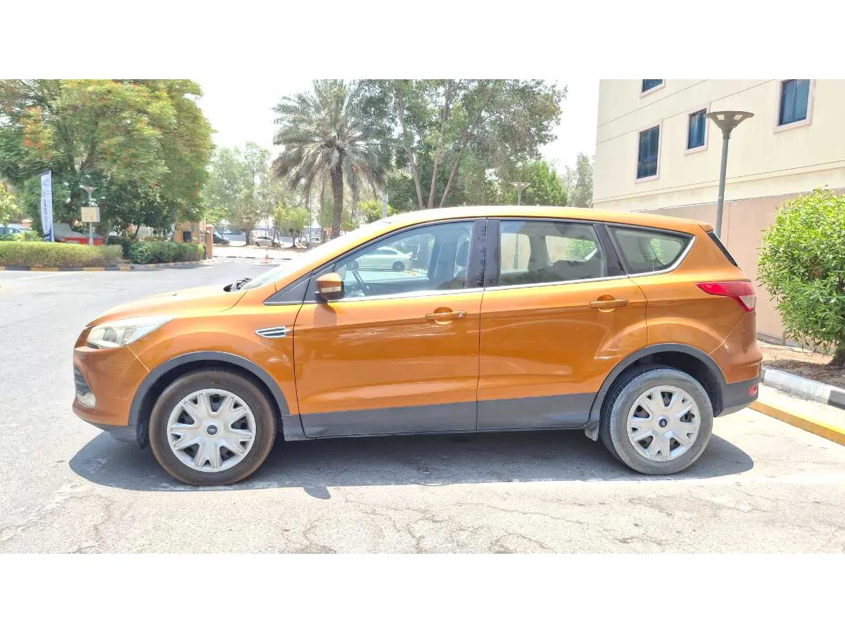 Car image 8