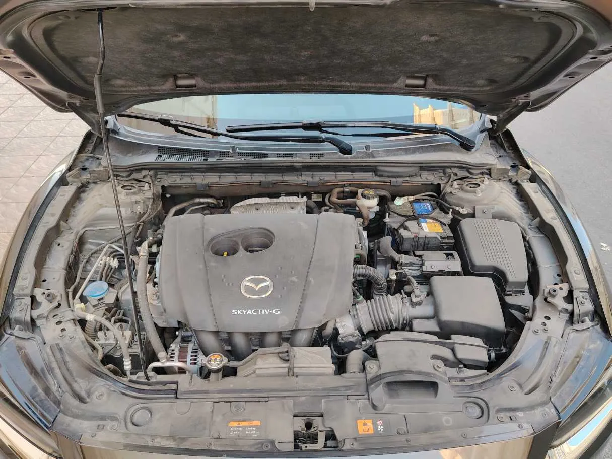 Car image 33