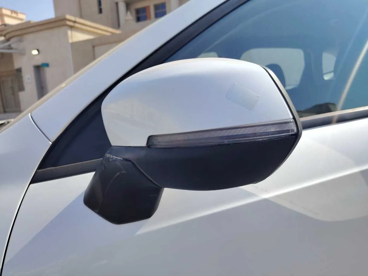 Car image 29