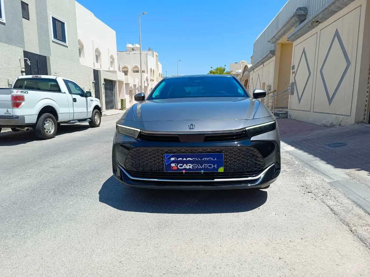 Car image 2