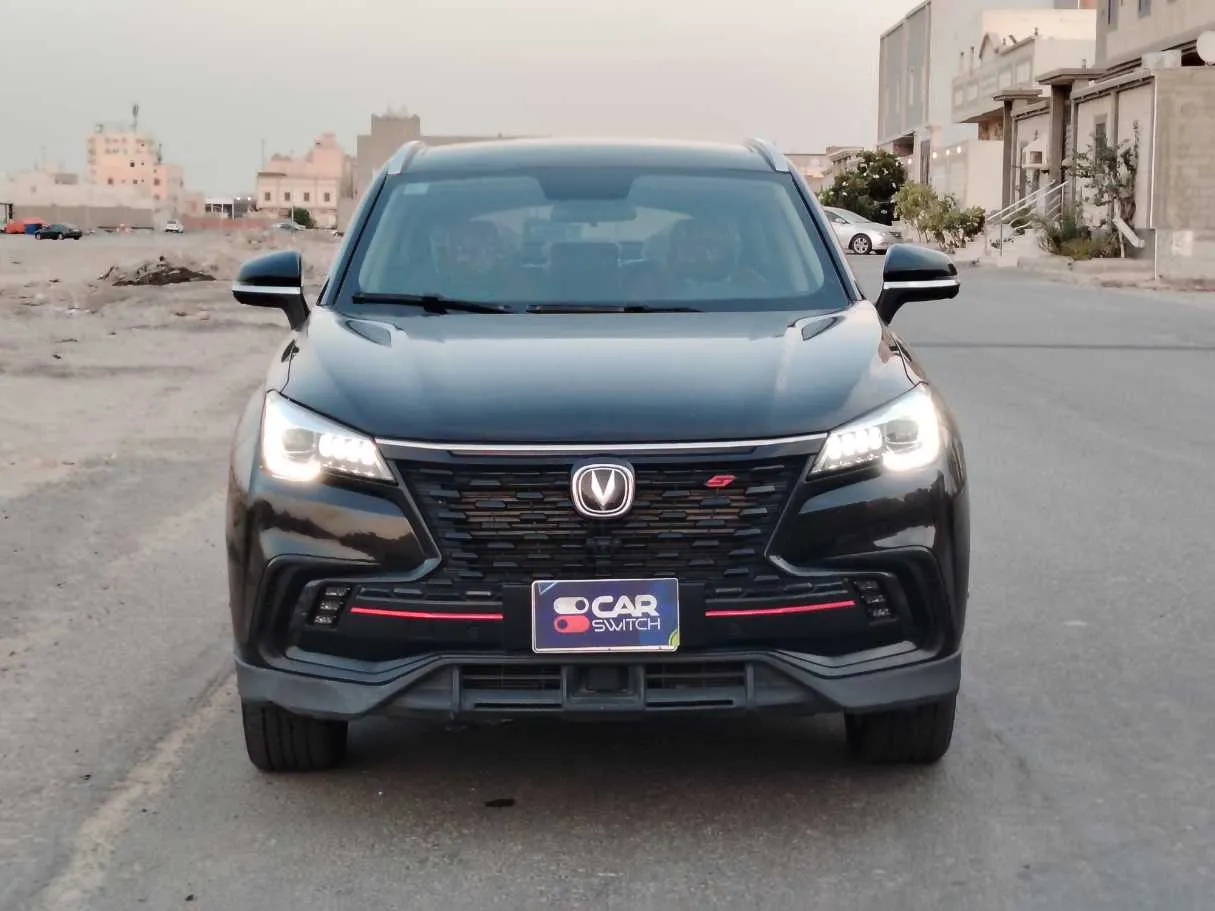 Car image 2