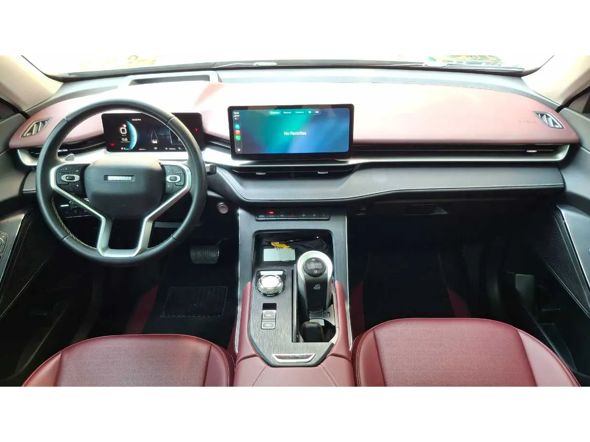 Car image 17