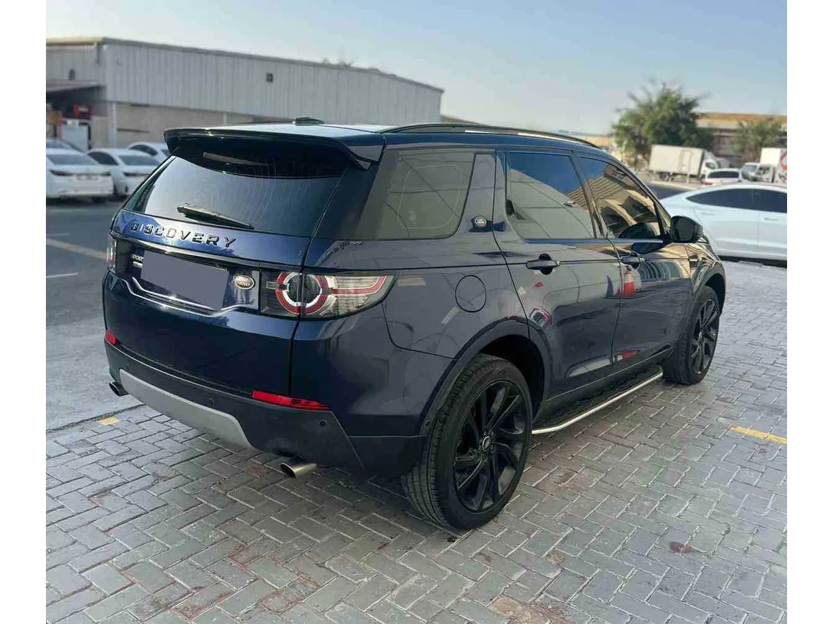 Car image 7