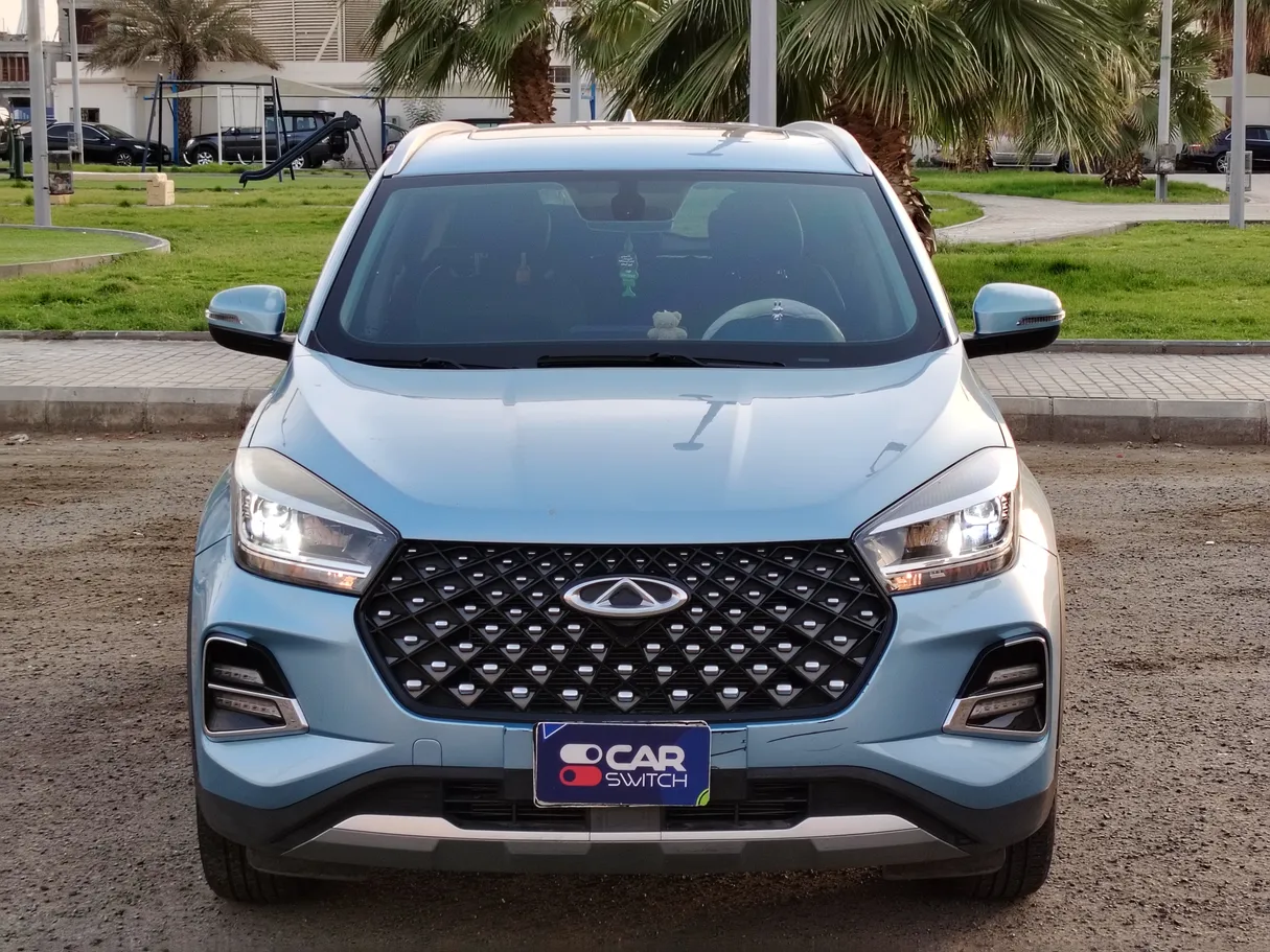 Car image 2