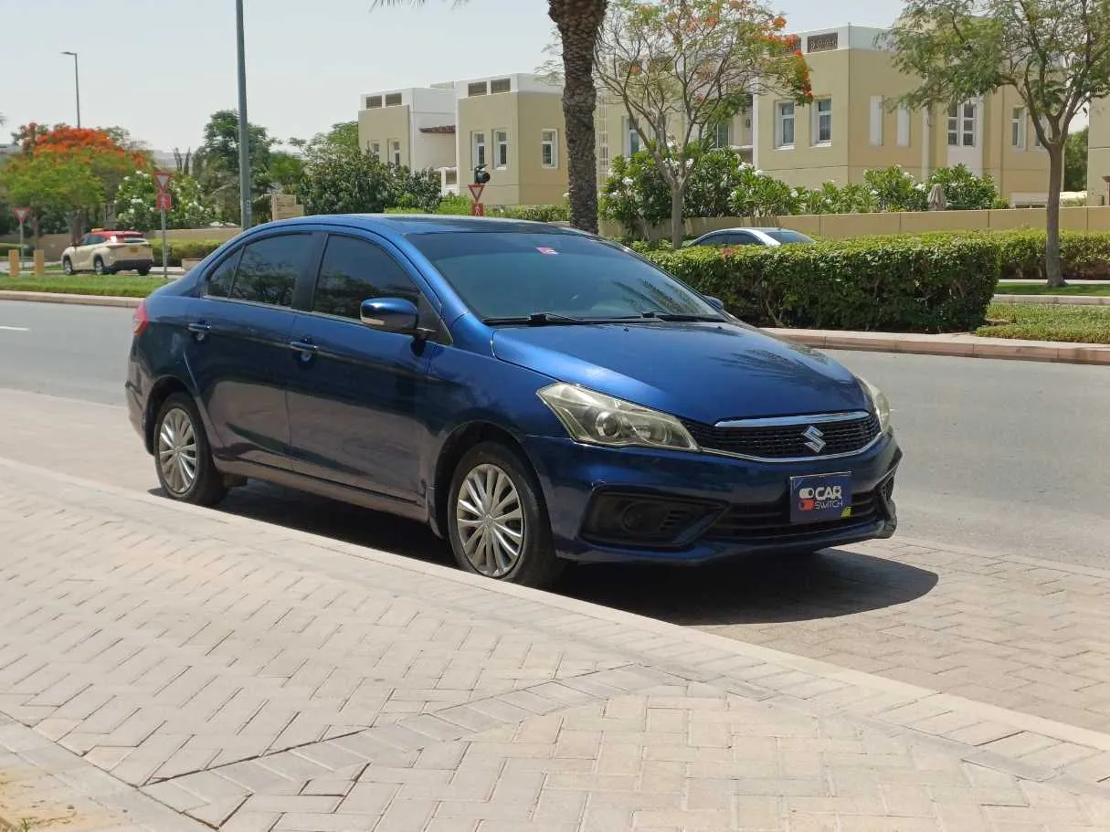Car image 3