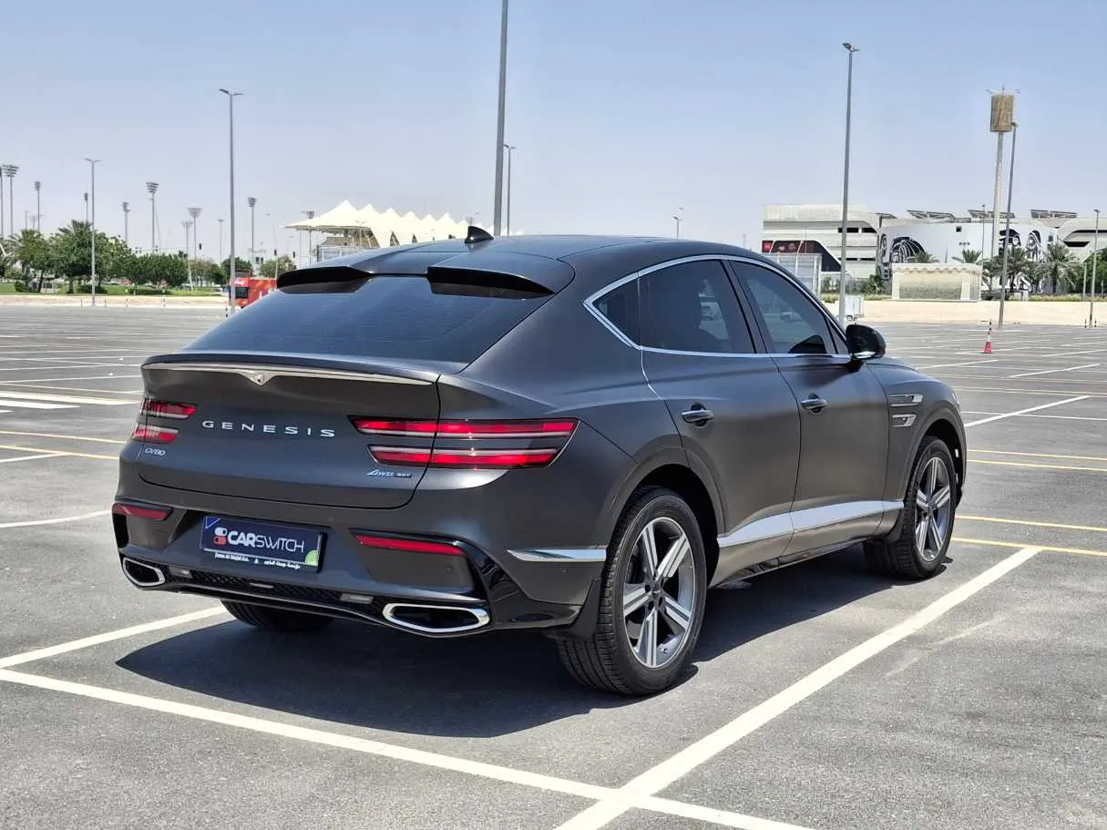 Car image 5