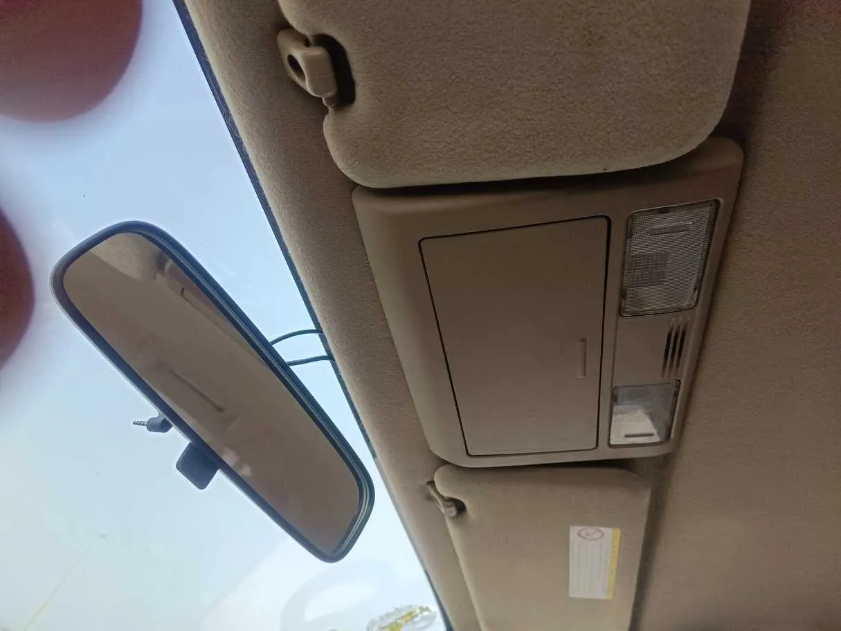 Car image 31