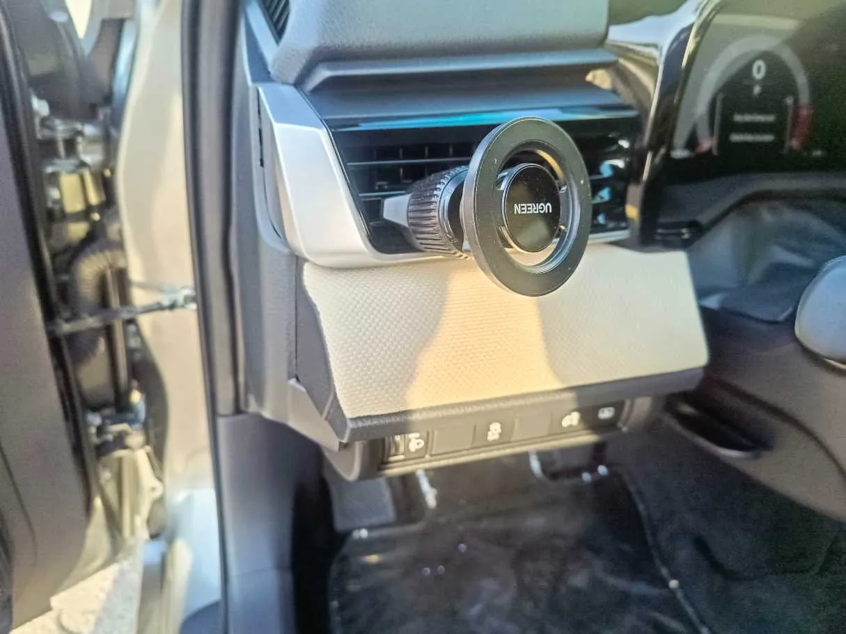 Car image 39