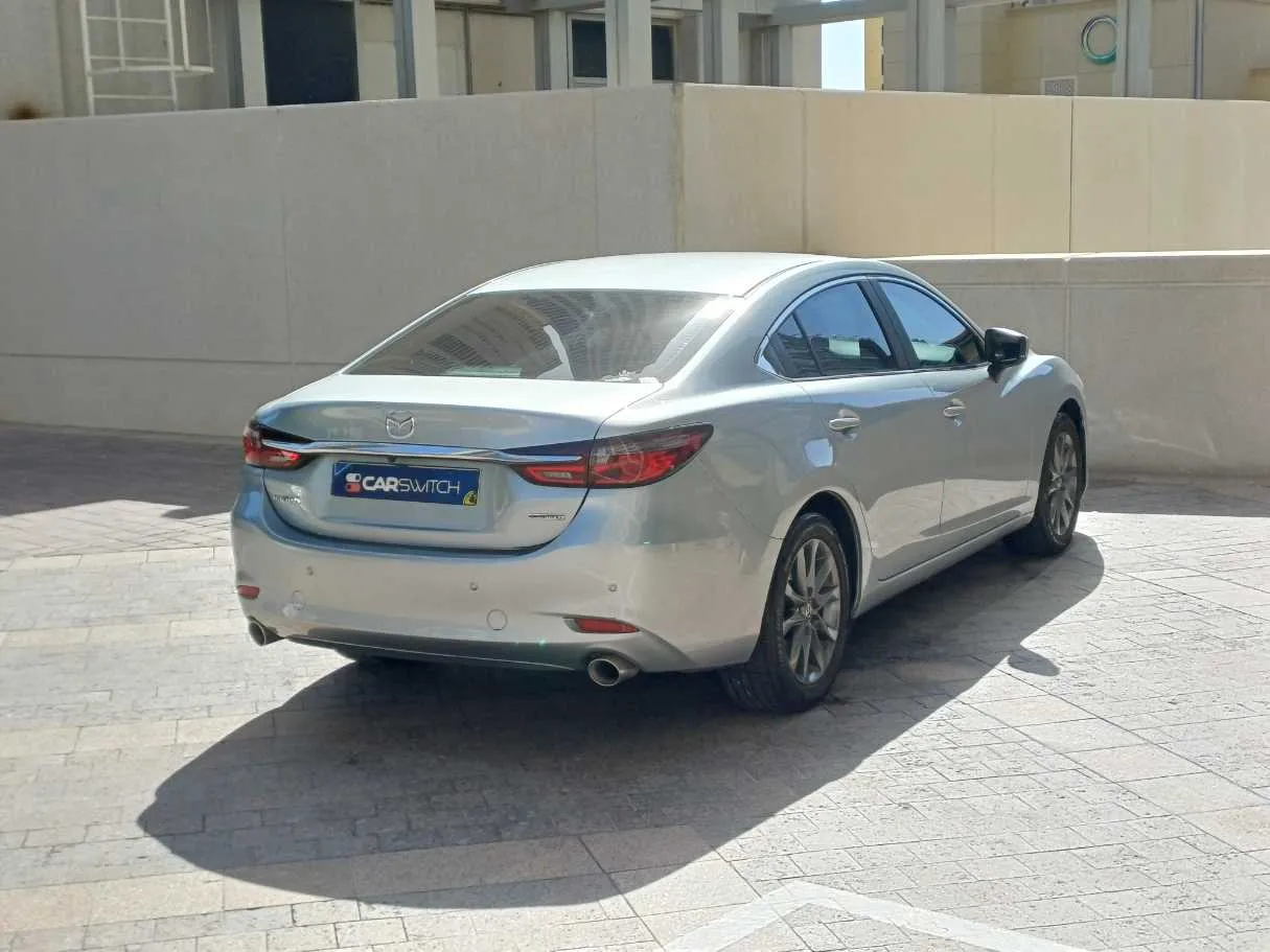 Car image 7