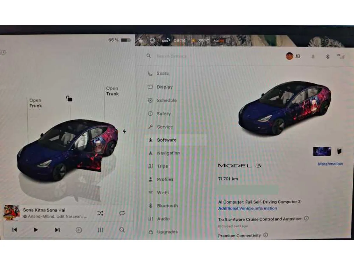 Car image 18