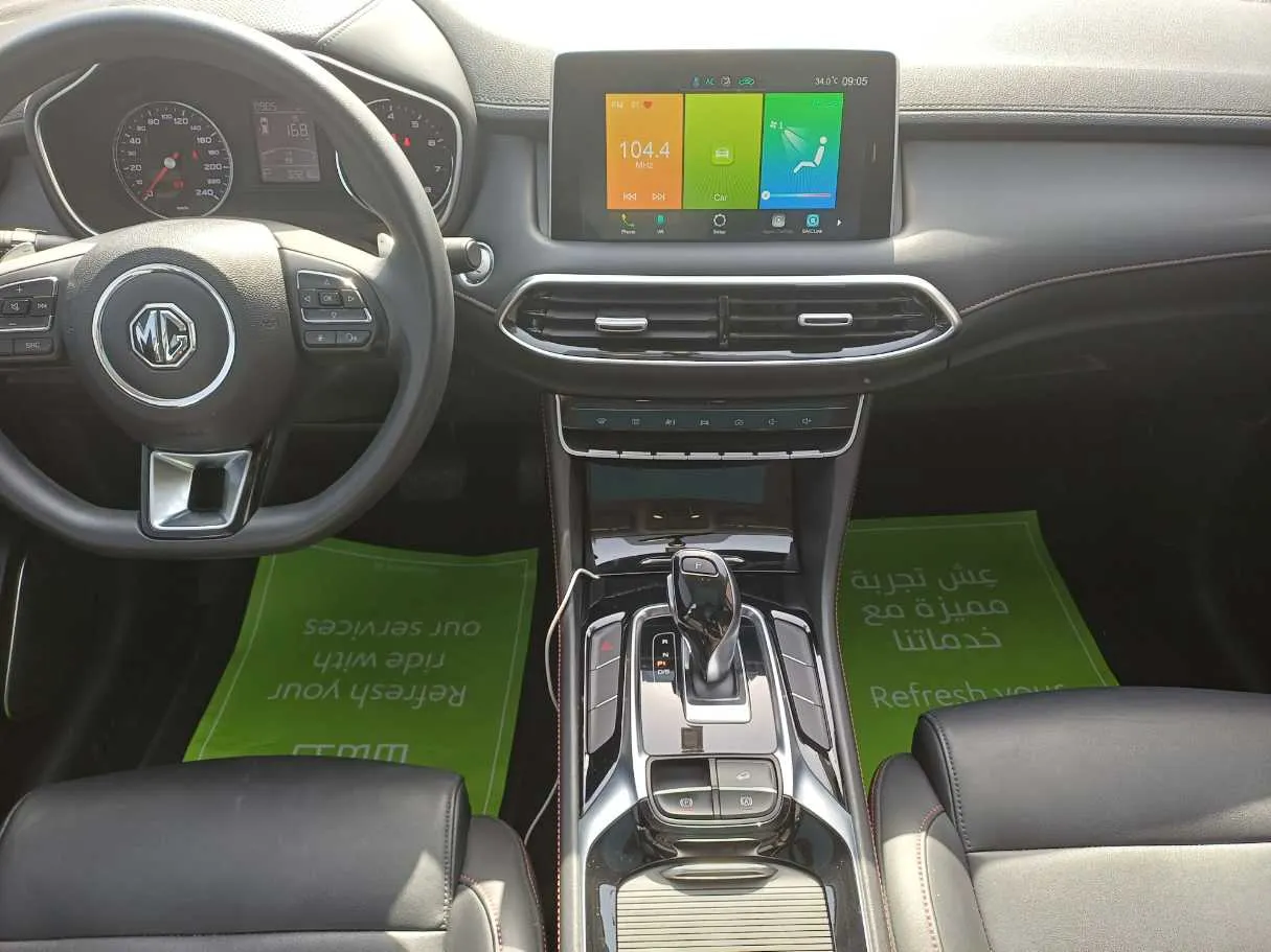 Car image 15