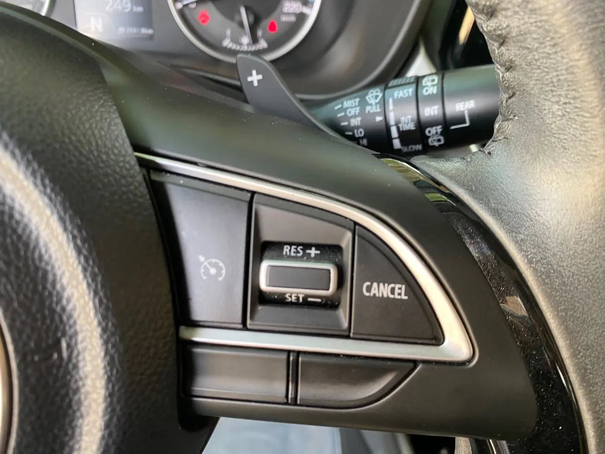 Car image 21