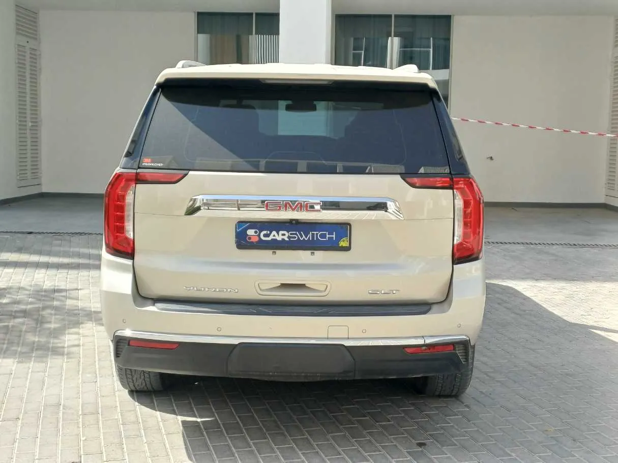 Car image 6