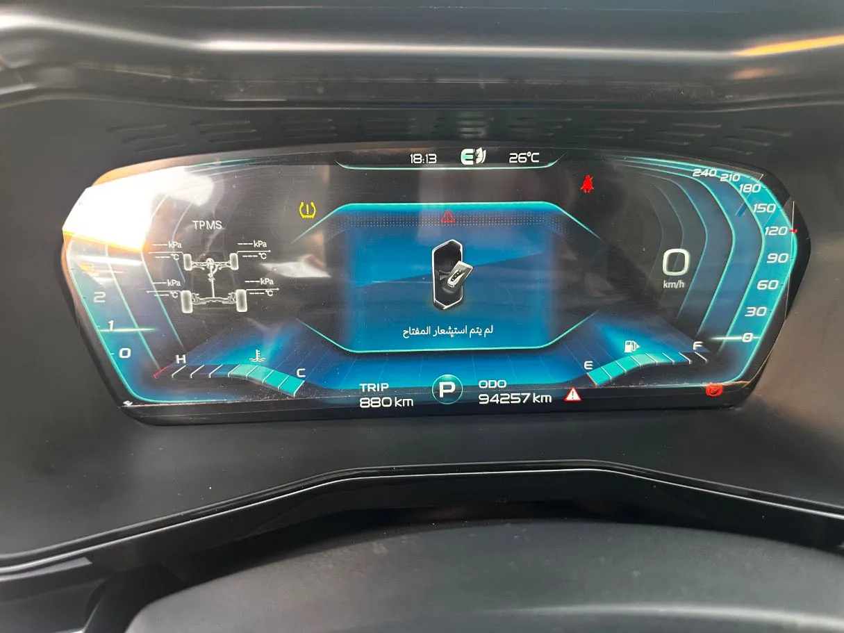 Car image 24