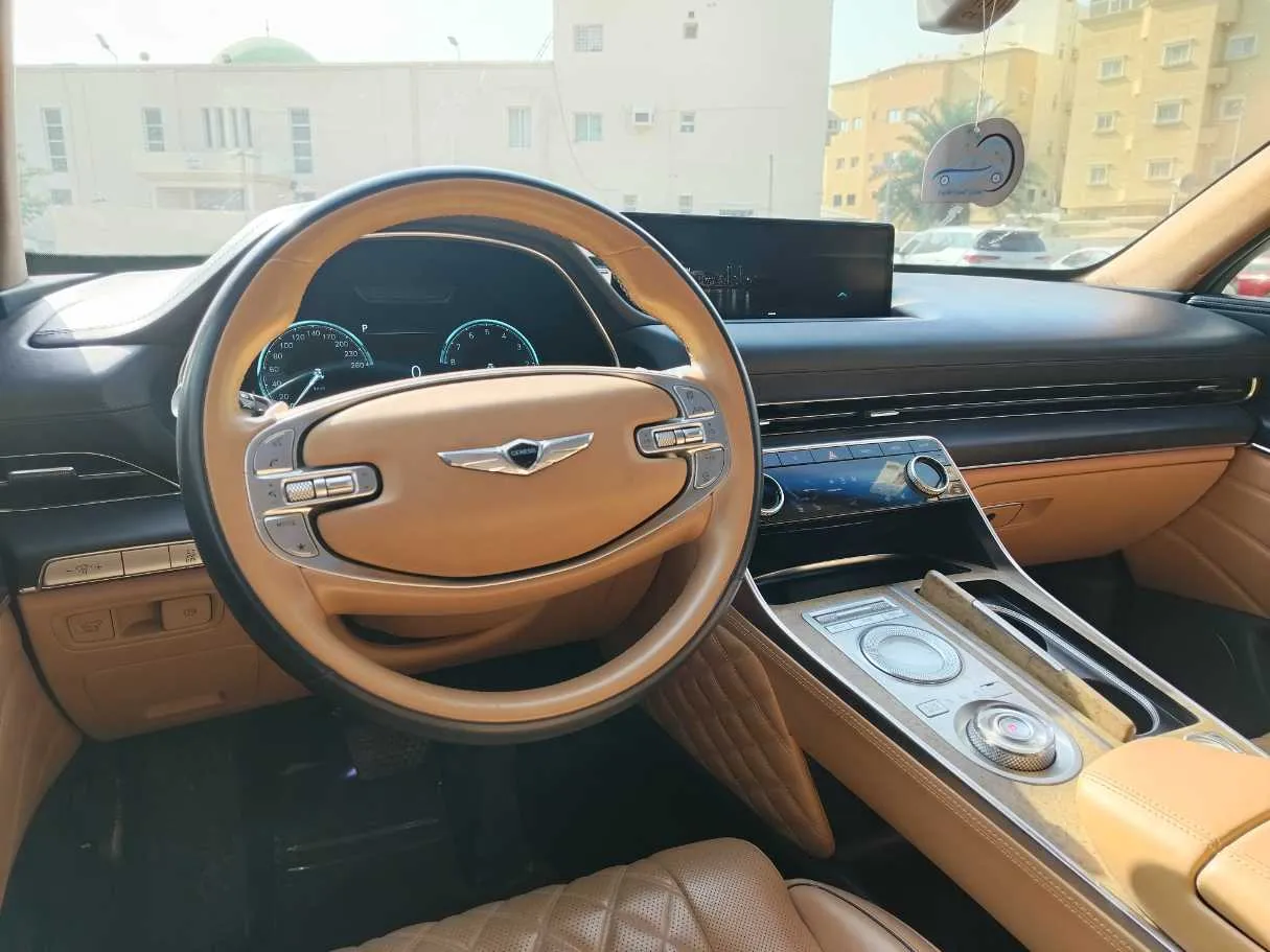 Car image 27
