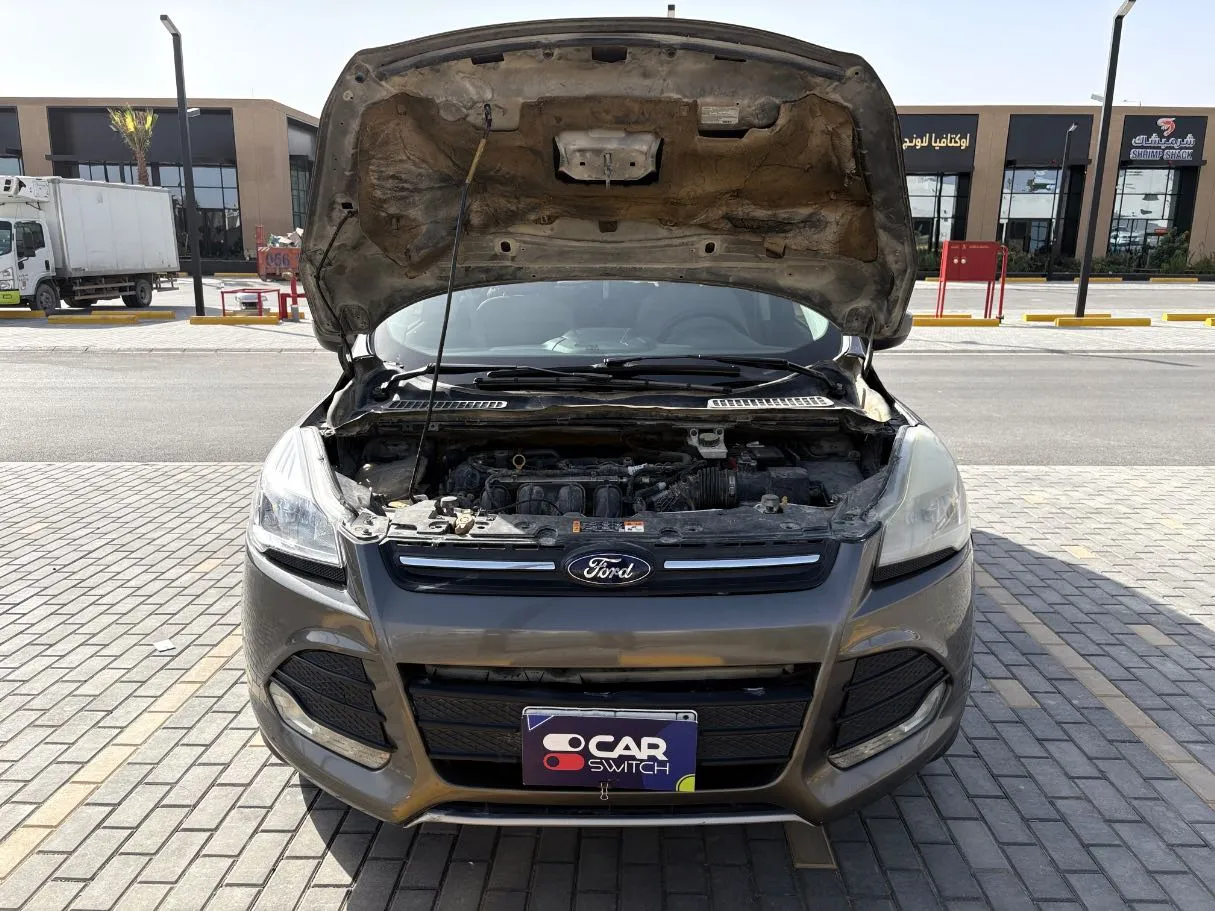 Car image 30