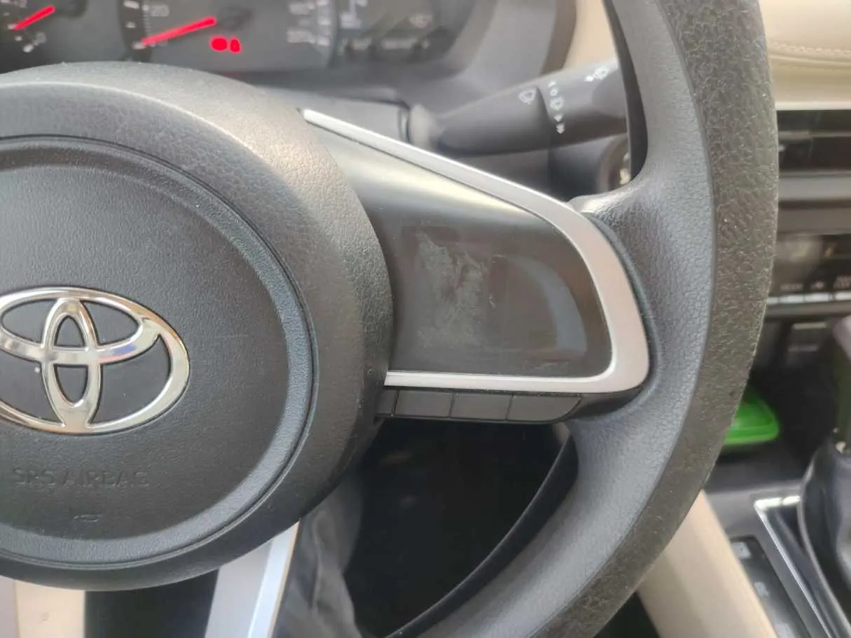 Car image 31
