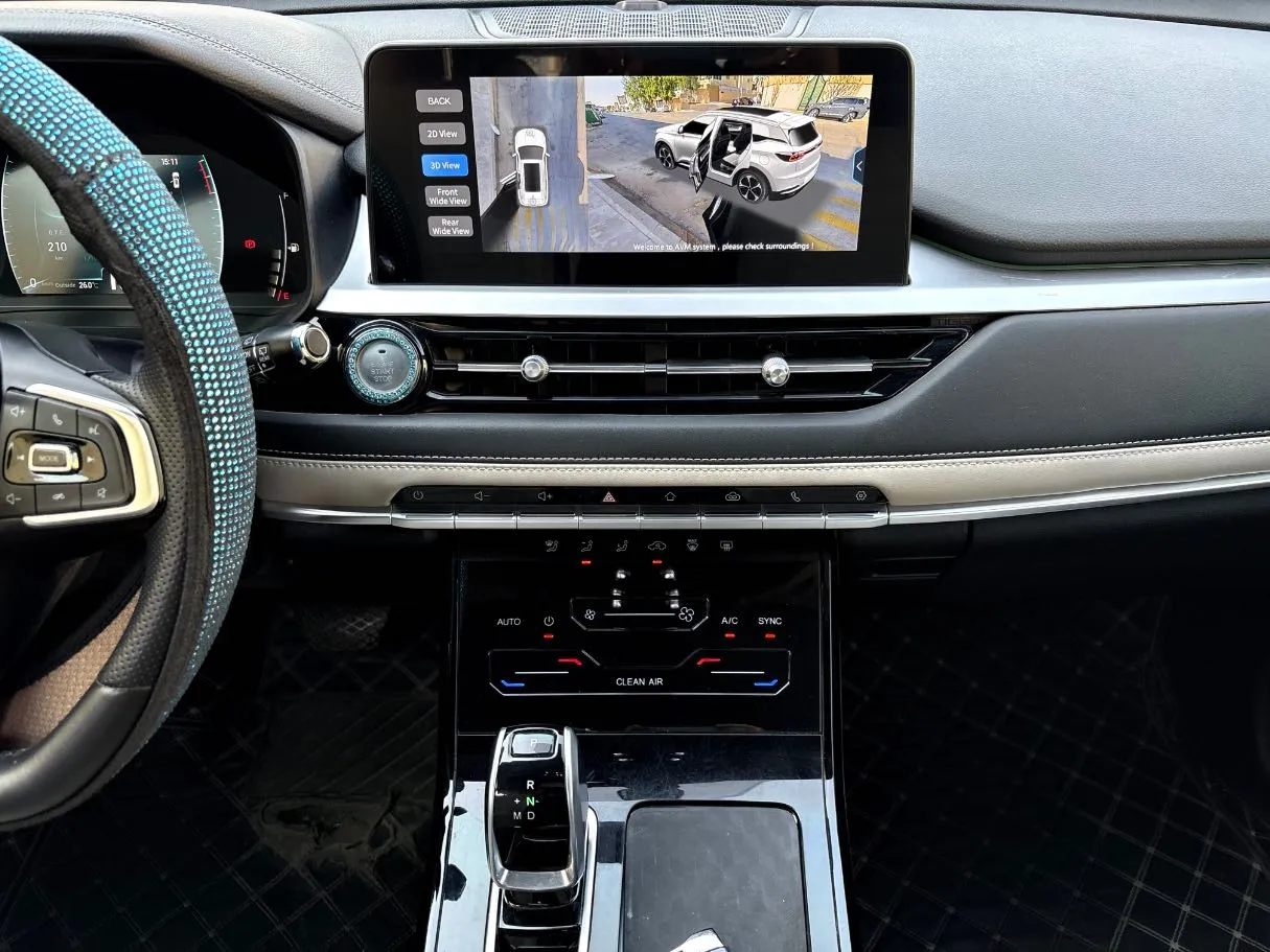 Car image 20