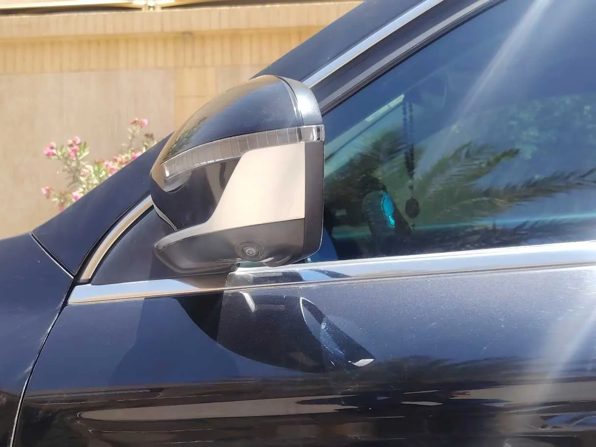 Car image 33