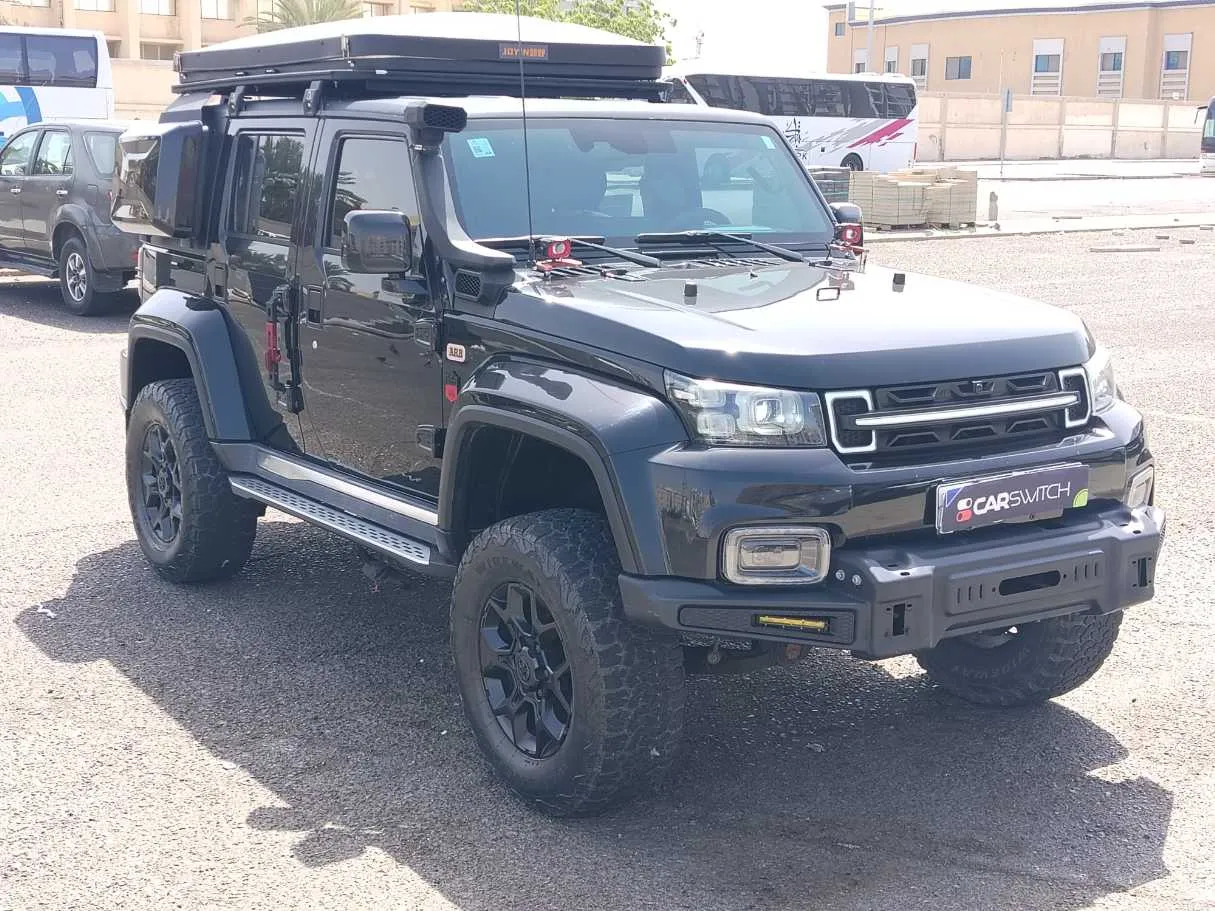 Car image 3