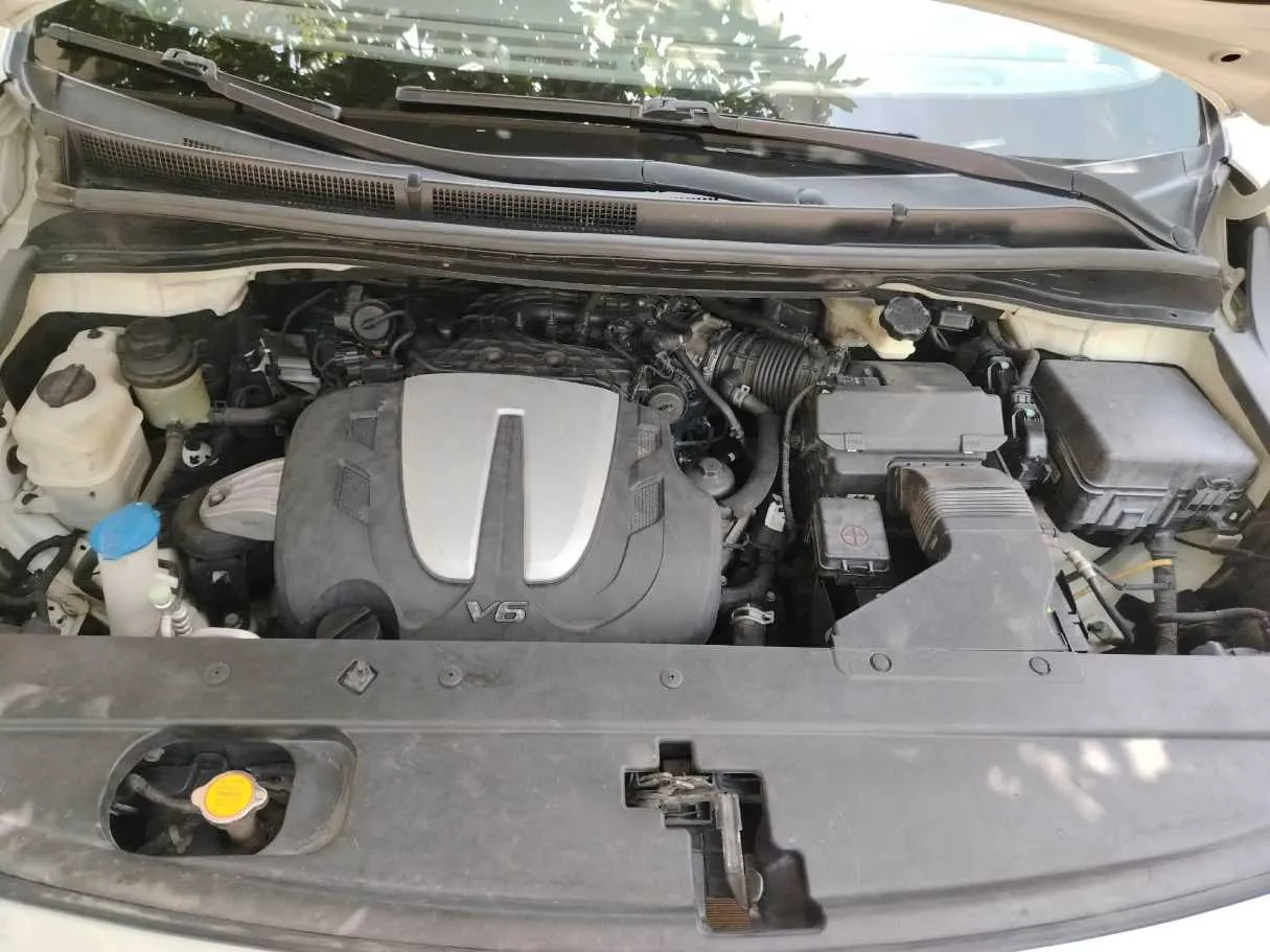 Car image 45