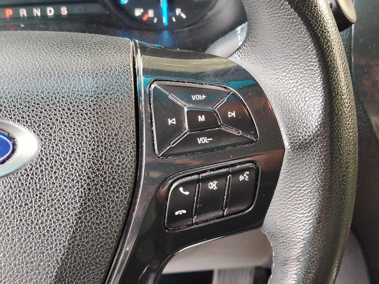 Car image 29