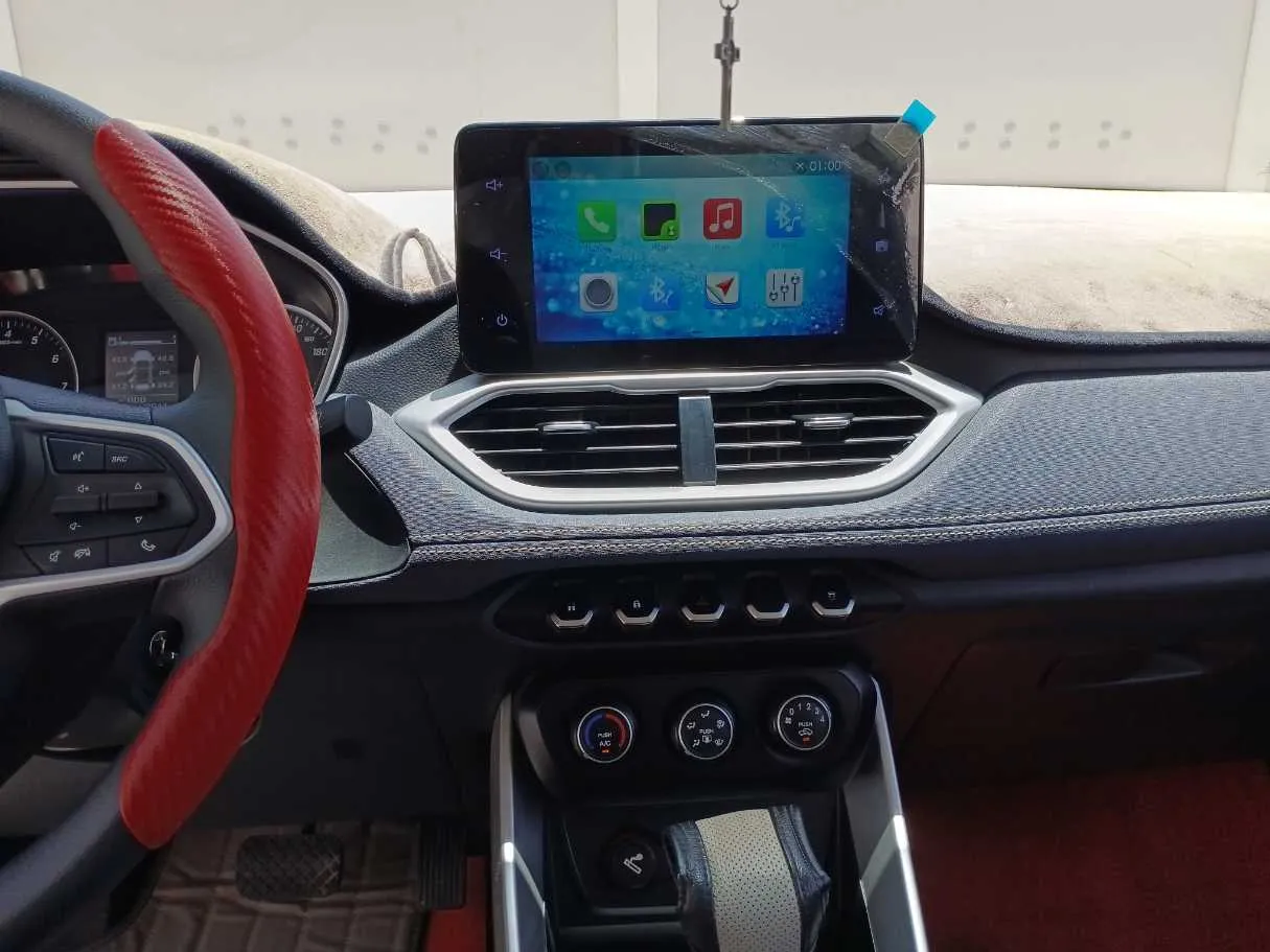Car image 16