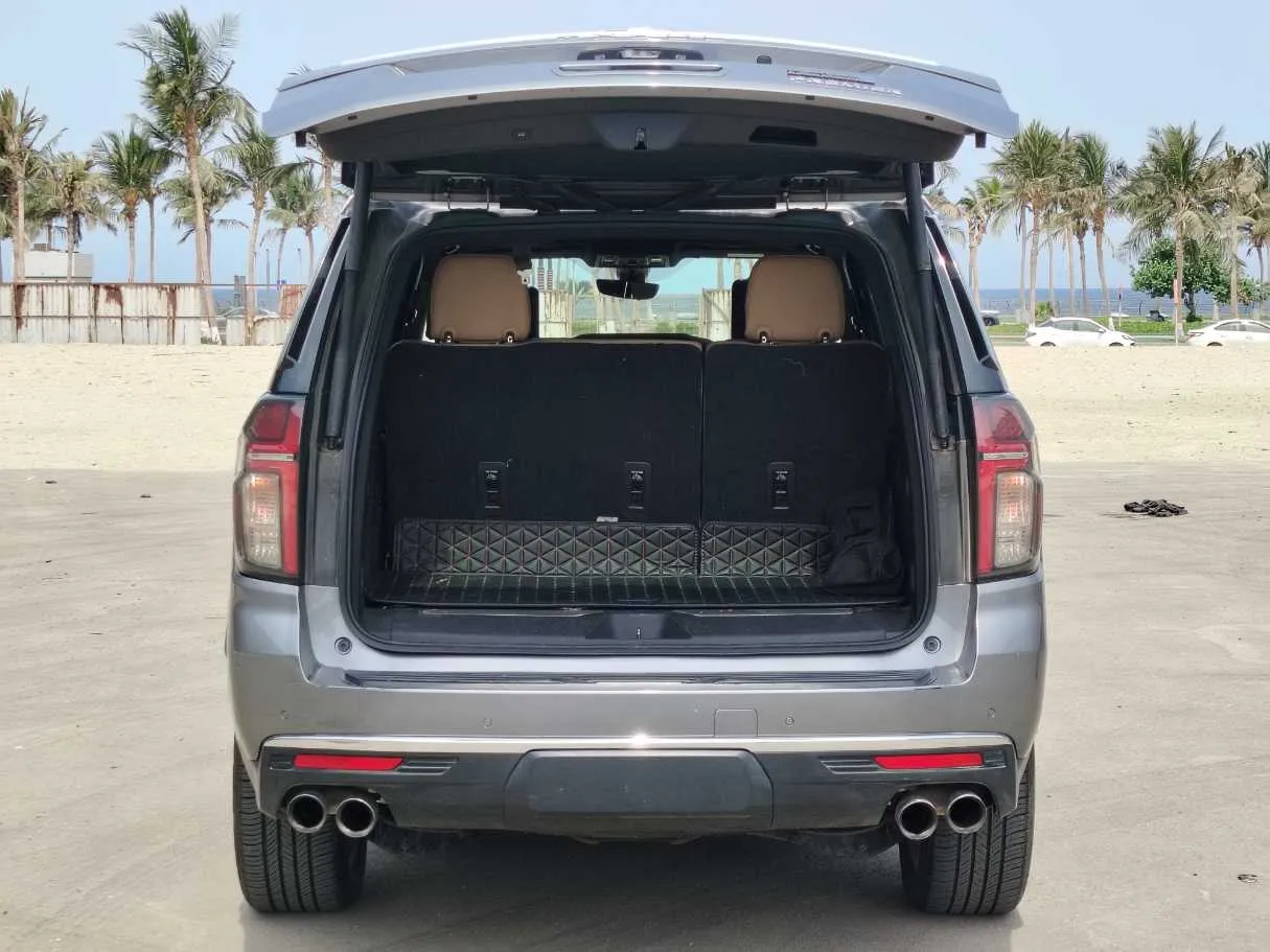 Car image 27