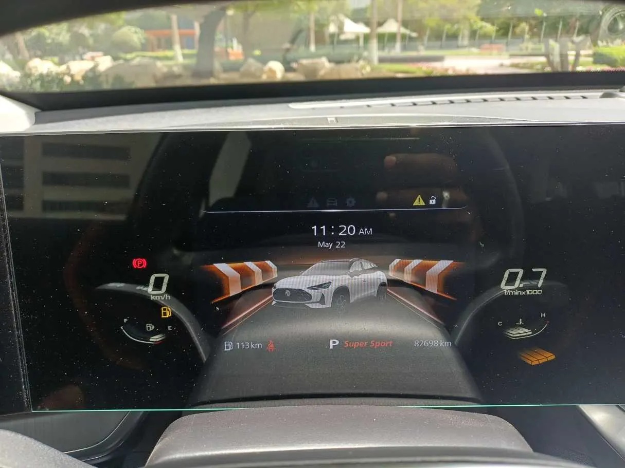 Car image 18