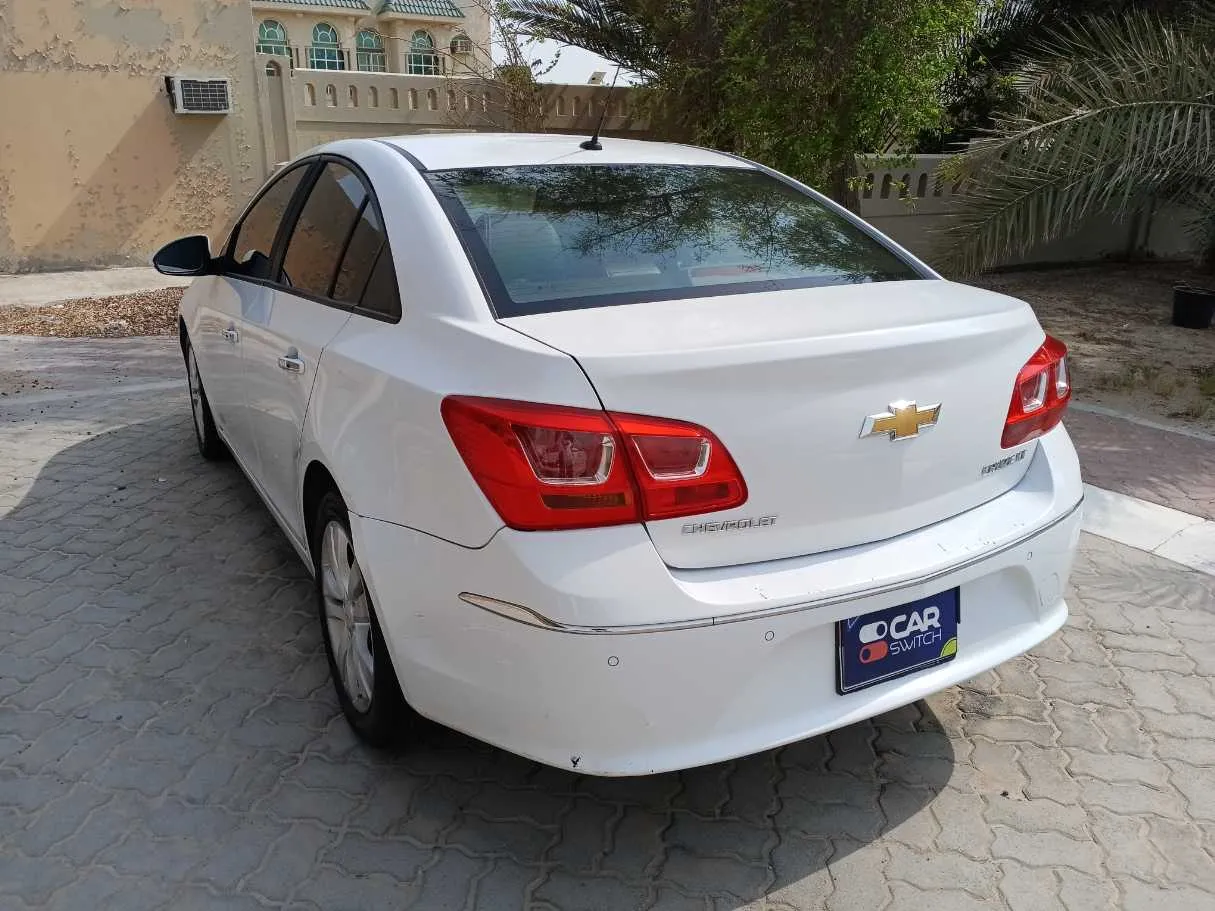 Car image 5