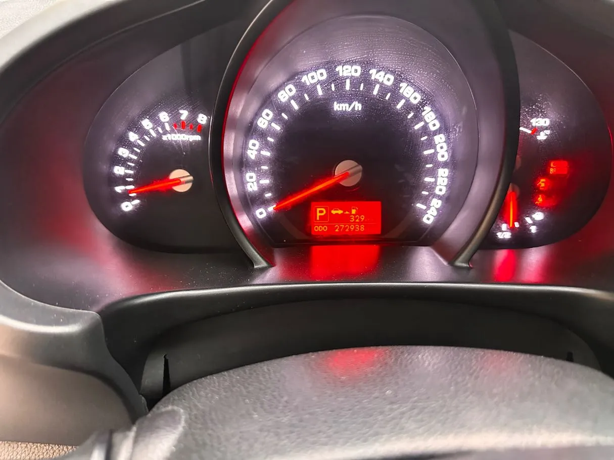 Car image 21