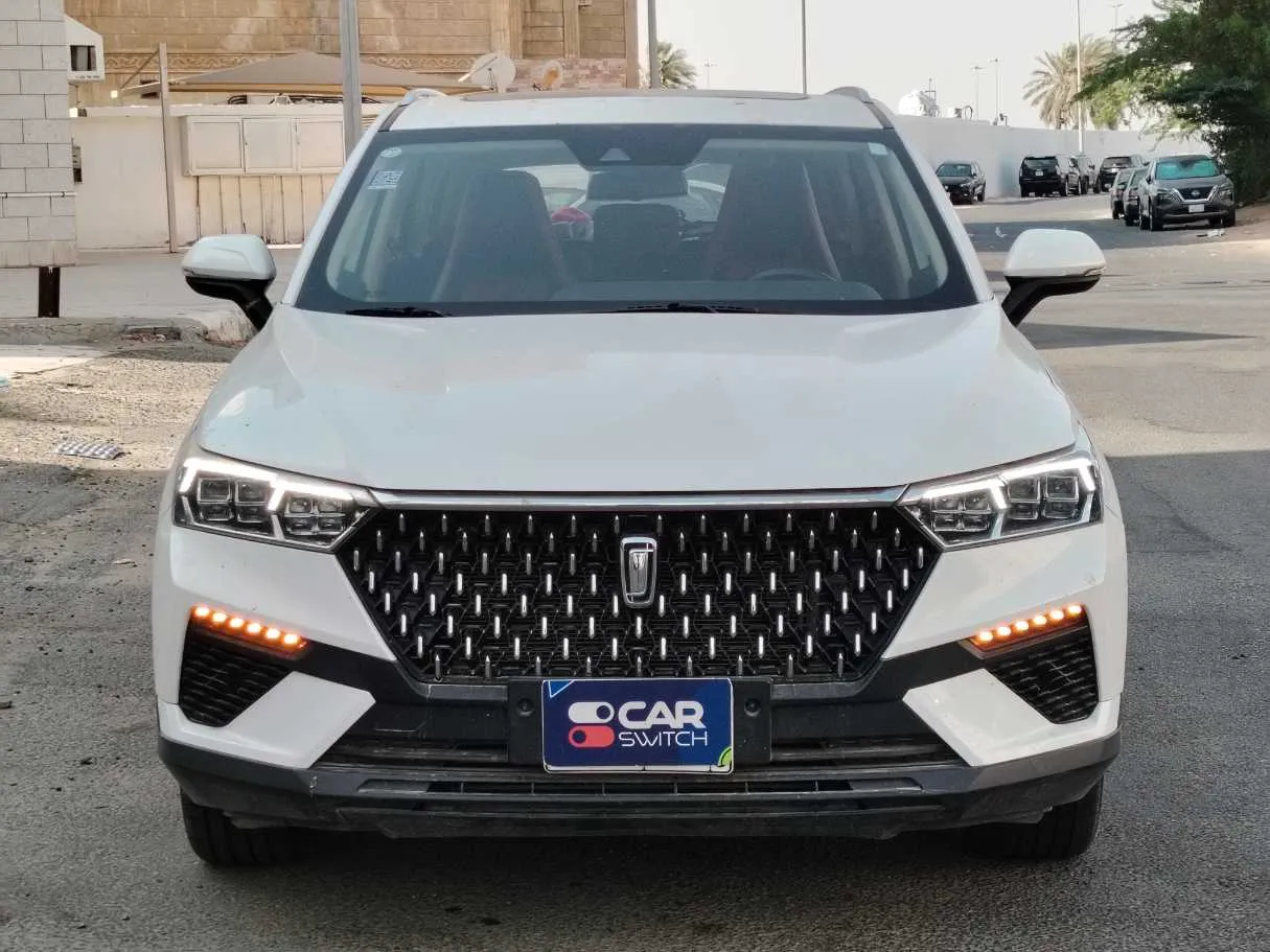 Car image 2