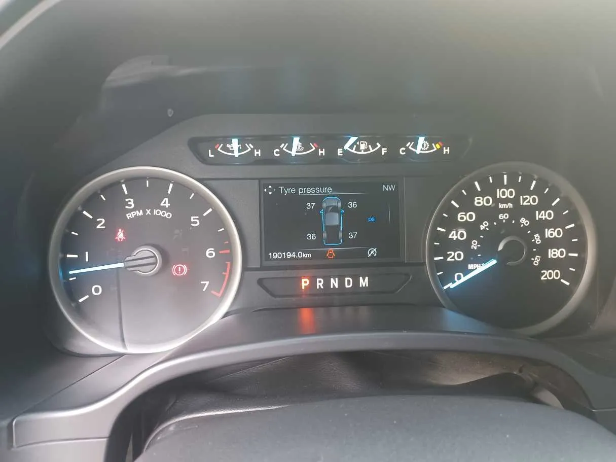 Car image 20