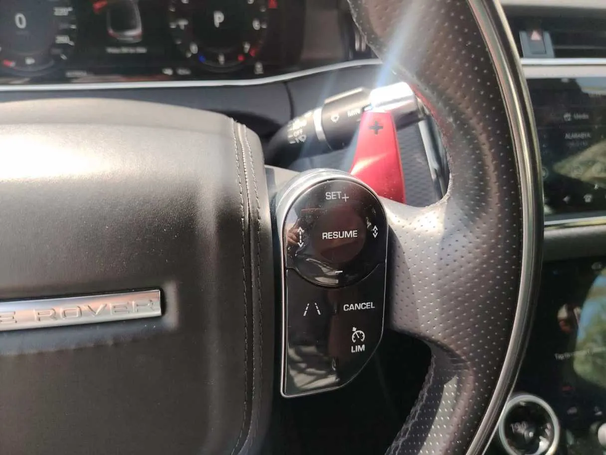 Car image 42
