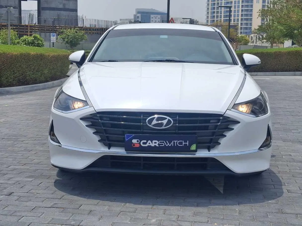 Car image 2