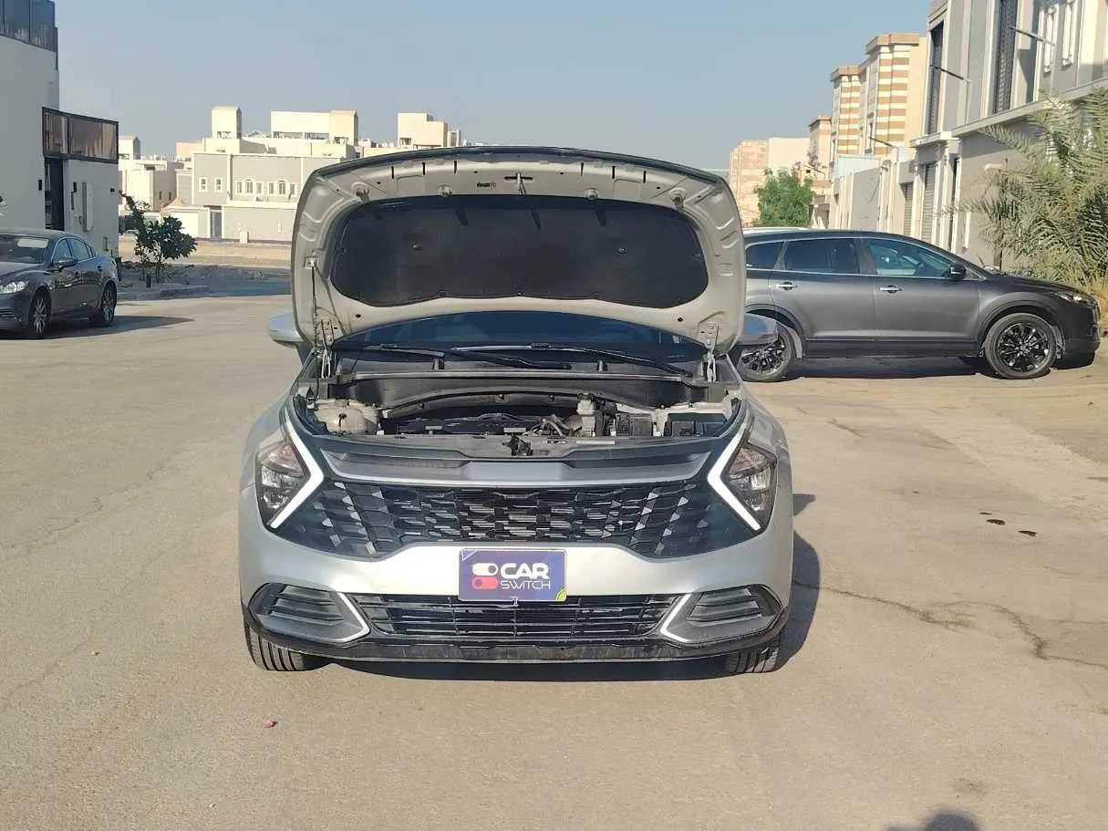 Car image 29