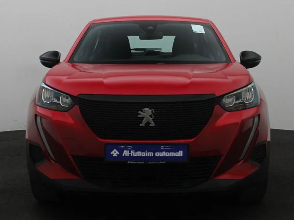 Car image 11