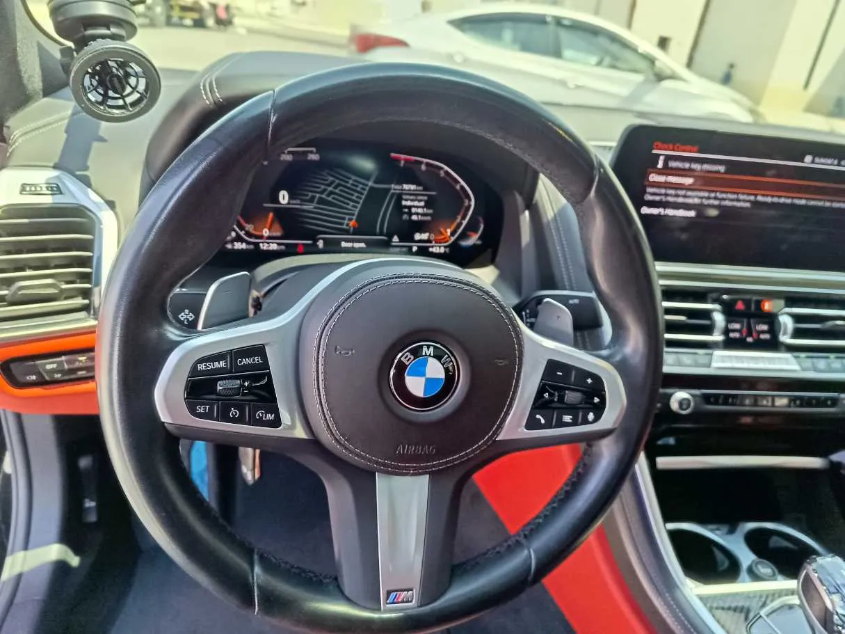 Car image 33