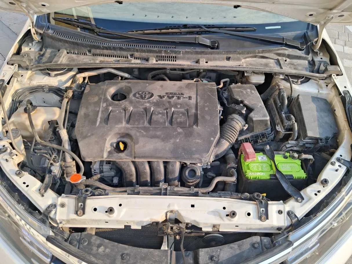 Car image 19