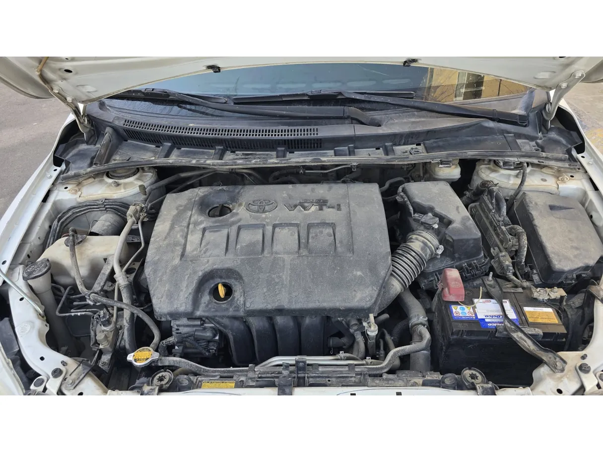 Car image 8