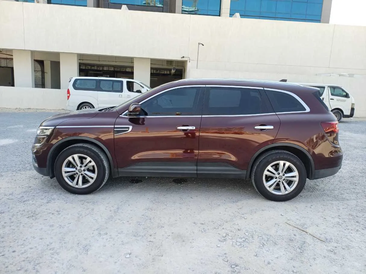 Car image 8