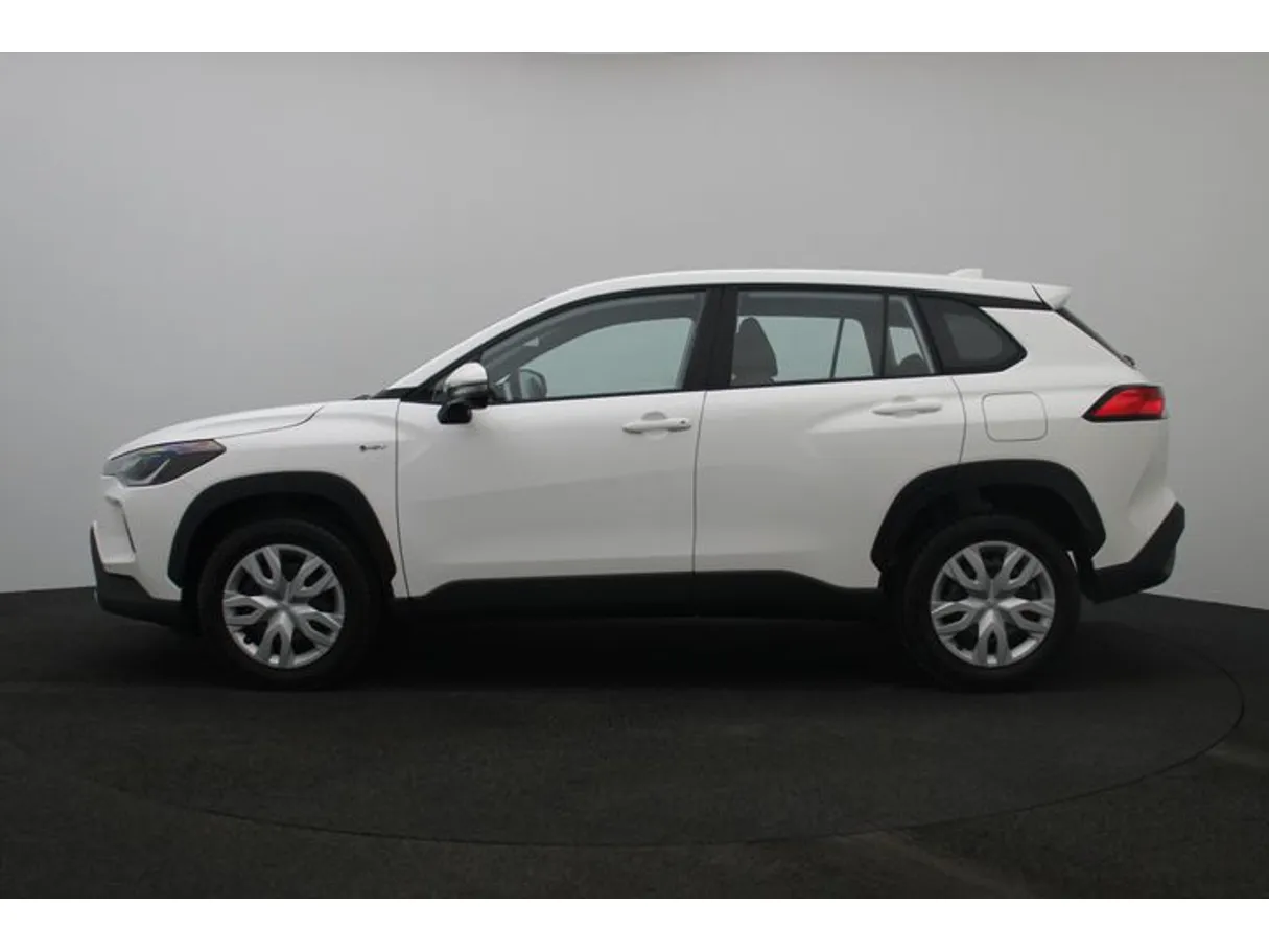 Car image 3