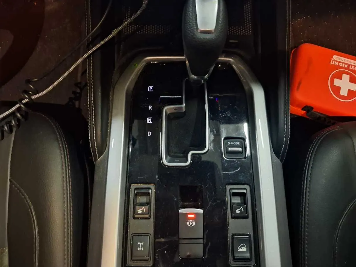 Car image 18