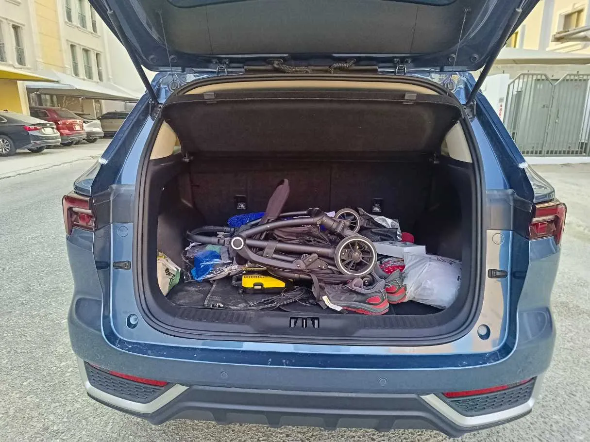 Car image 28
