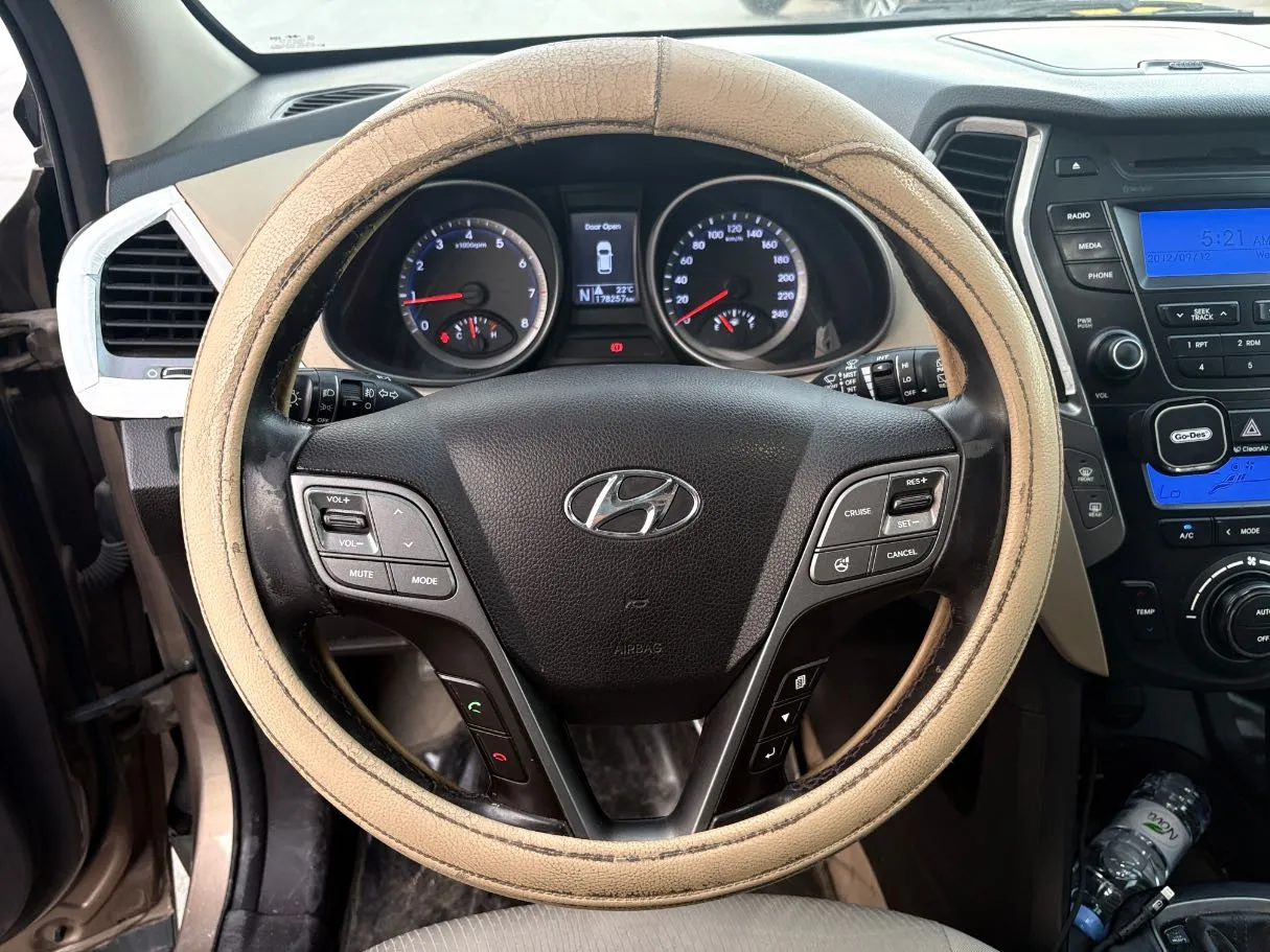 Car image 20