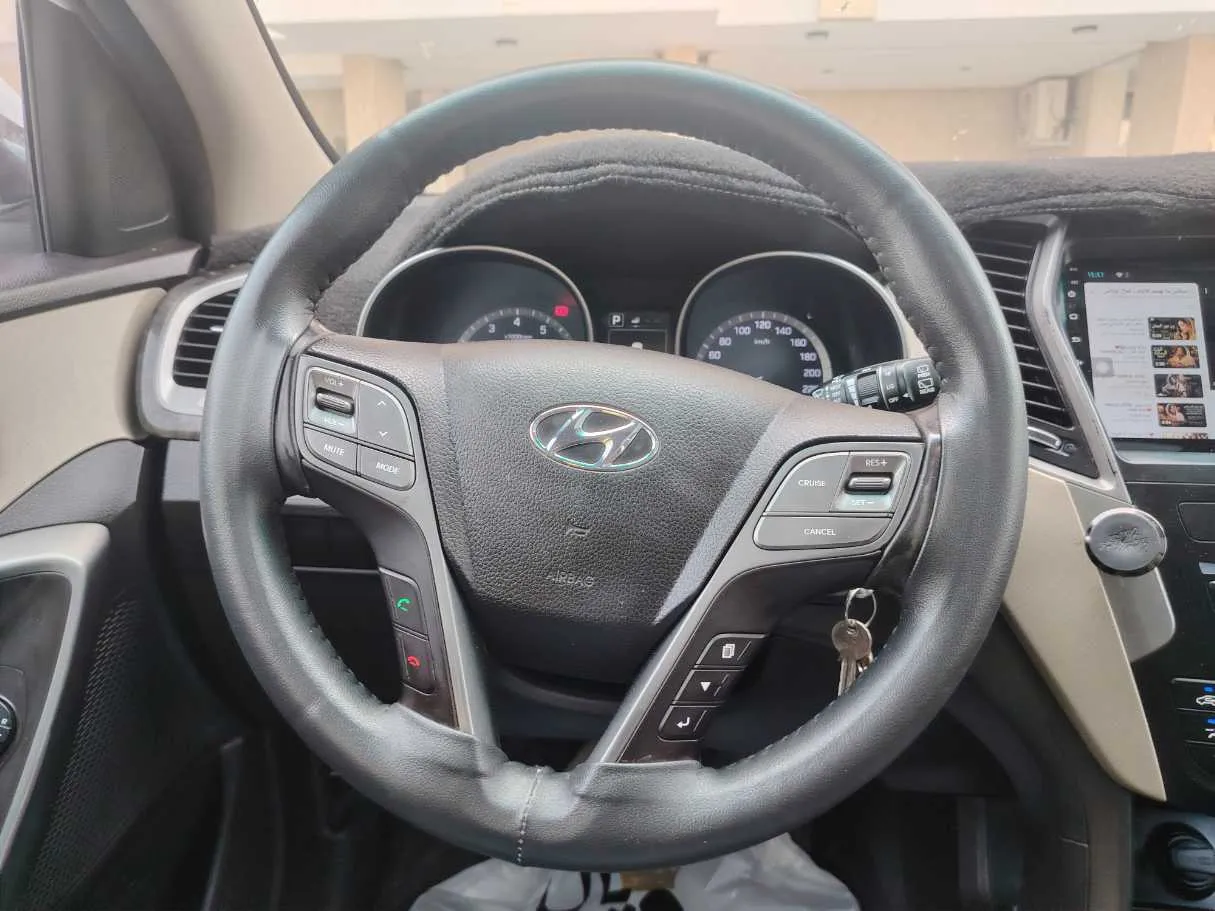 Car image 23