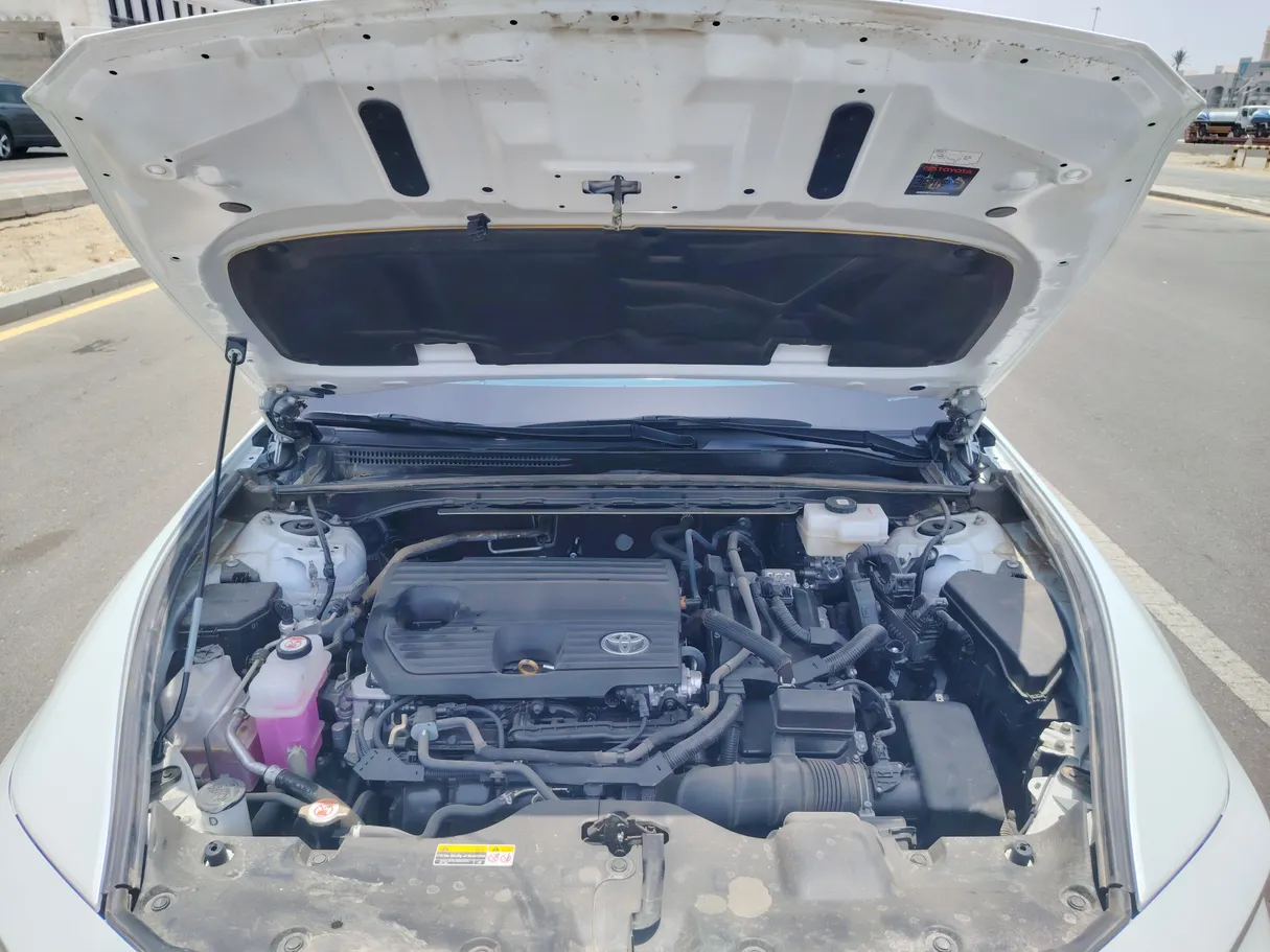 Car image 33