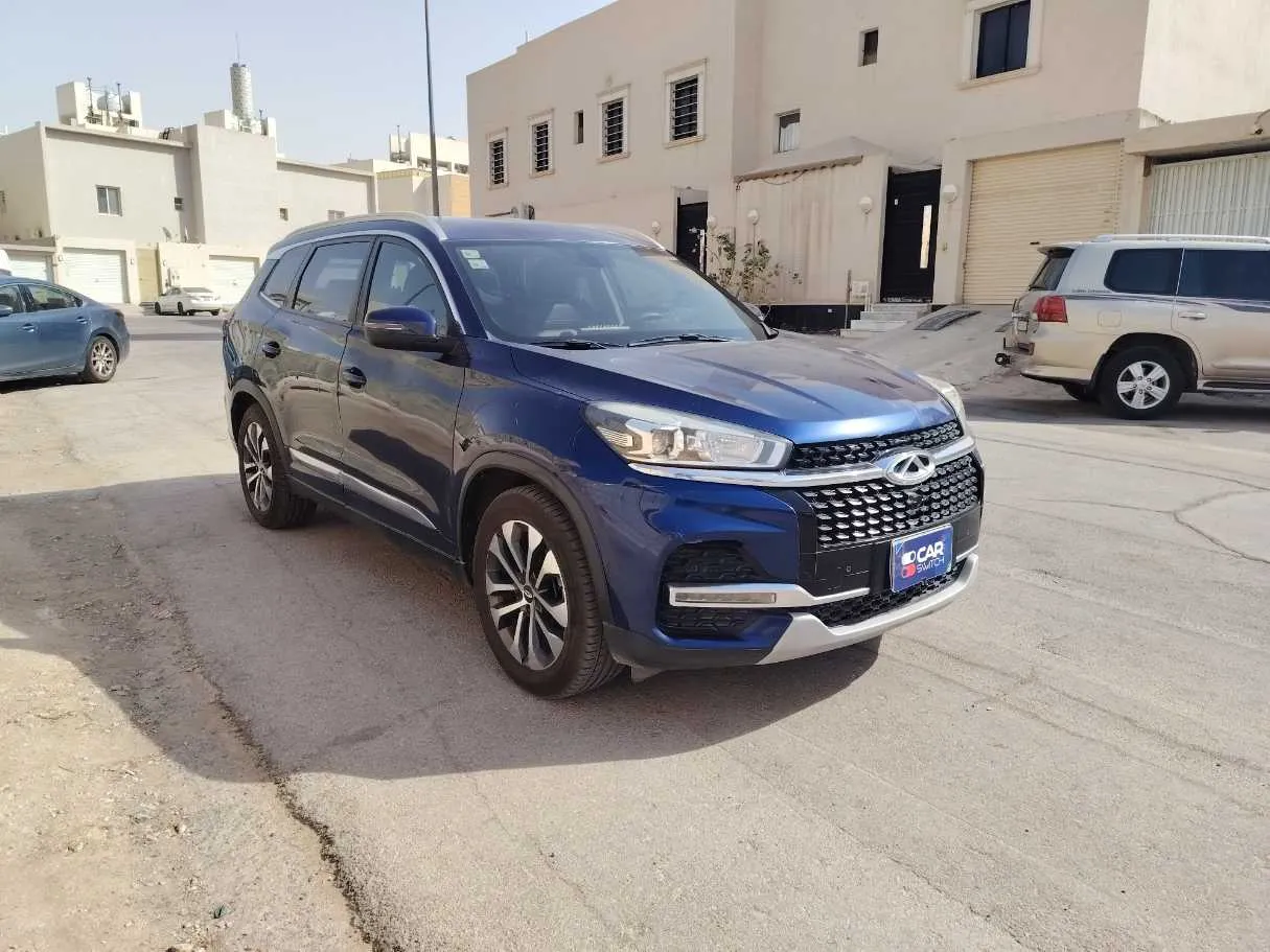 Car image 3